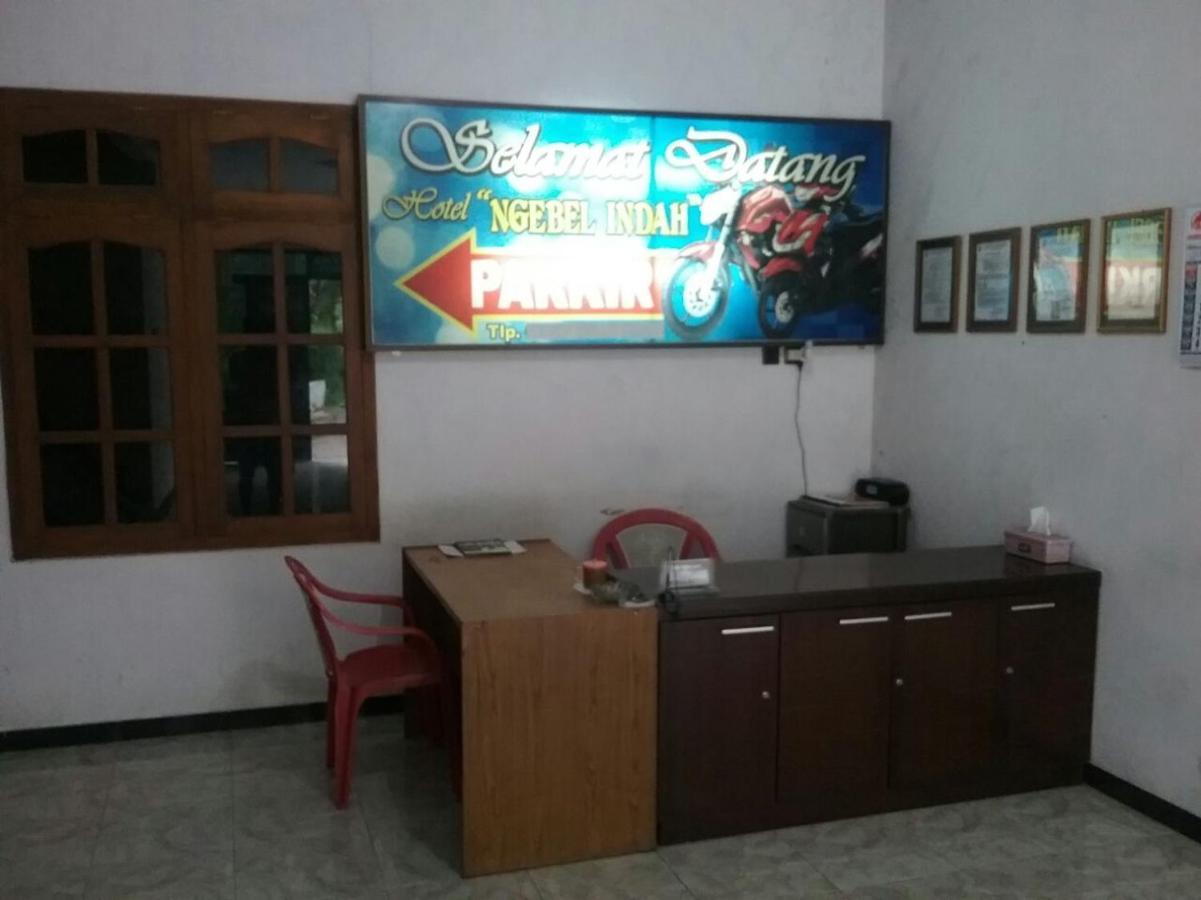 Hotel "Ngebel Indah" Экстерьер фото